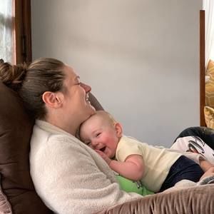 Meet your Posher, Hillary